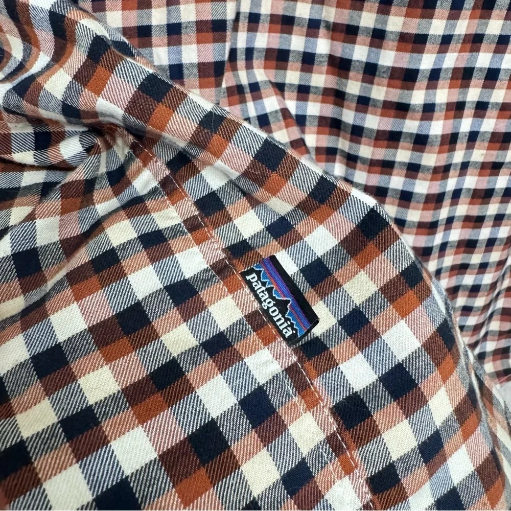 Patagonia Organic Cotton Plaid Button Up Shirt Men’s XXL Brown Blue Flannel